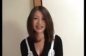 Japanese MILF Seduces Somebody's Son Uncensored:View