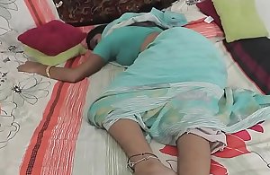 Young House-servant - Saree Aunty --