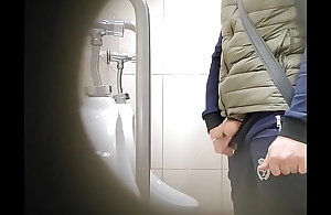 Shut cam in the mall toilet
