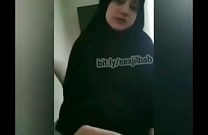 Bokep Jilbab Ukhti Blowjob Erotic - intercourse video..