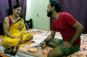 Friendly romance with hot mummy aunty:: She could..