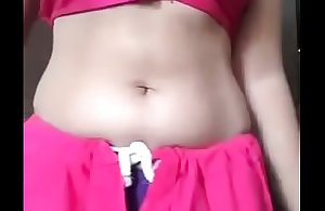 Desi saree girl showing hairy snatch nd boobs