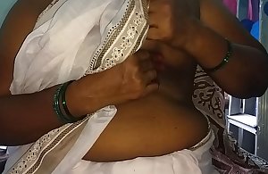 south indian desi Mallu sexy vanitha without half-shirt